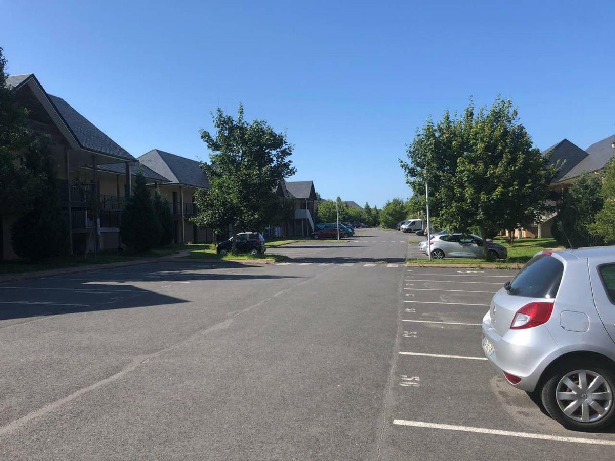 Appartement T2 cabine dans résidence avec piscine proche Honfleur - Deauville - Pont L'evêque Équemauville Exterior foto
